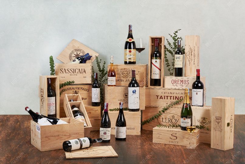 Shop rượu Red Apron Fine Wines and Spirits, 28 Xuân Diệu, Phường Tứ Liên, Quận Tây Hồ, Thành phố Hà Nội