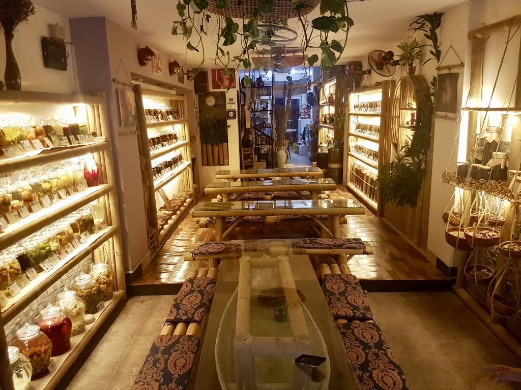 Khách sạn Nguyen Shack – Saigon Museum of Tea Coffee & Spirit, 6/15 Cách Mạng Tháng 8, Phường Bến Thành, Quận 1, Hồ Chí Minh, 6/15 Cách Mạng Tháng 8, Phường Bến Thành, Quận 1, Thành phố Hồ Chí Minh