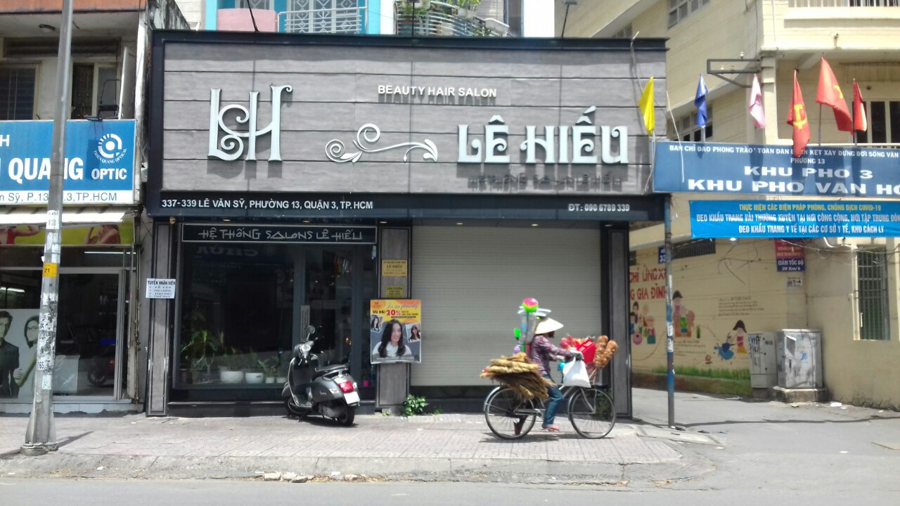 Tiệm cắt tóc Lê Hiếu - Quận 3, 337 - 339 Lê Văn Sỹ, Phường 13, Quận 3, Thành phố Hồ Chí Minh
