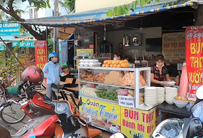 Quán Bún Thịt Nướng Trương Tuyền - Quận 4, 209/10/4 Tôn Thất Thuyết, Phường 3, Quận 4, Thành phố Hồ Chí Minh