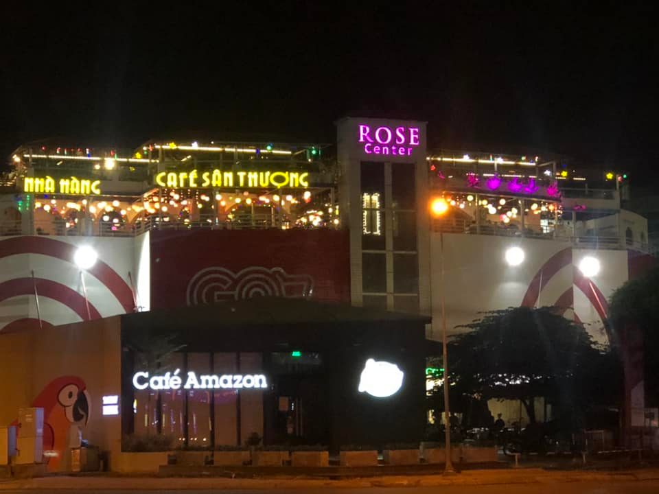 Nhà hàng Cafe Sân Thượng Rose Center, 792 Nguyễn Kiệm, Phường 3, Quận Gò Vấp, Thành phố Hồ Chí Minh