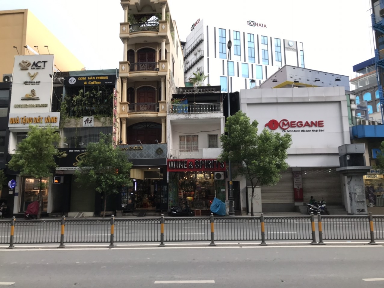 Cửa Hàng Rượu Ngoại - 203 Nguyễn Văn Trỗi, Phú Nhuận, 203 Nguyễn Văn Trỗi, Phường 10, Quận Phú Nhuận, Thành phố Hồ Chí Minh
