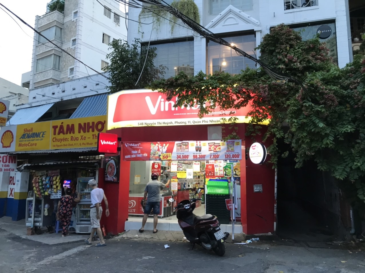 Siêu Thị Vinmart - 54B Nguyễn Thị Huỳnh, Phường 11, Quận Phú Nhuận, 54B Nguyễn Thị Huỳnh, Phường 11, Quận Phú Nhuận, Thành phố Hồ Chí Minh