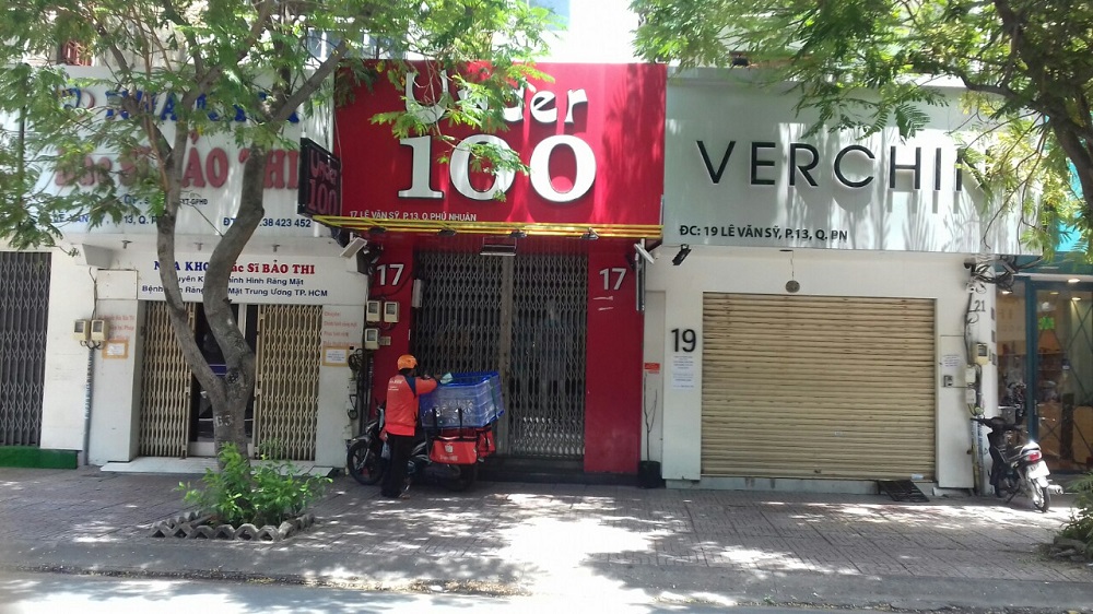 Shop quần áo Under 100 - Phú Nhuận, 17 Lê Văn Sỹ, Phường 13, Quận Phú Nhuận, Thành phố Hồ Chí Minh