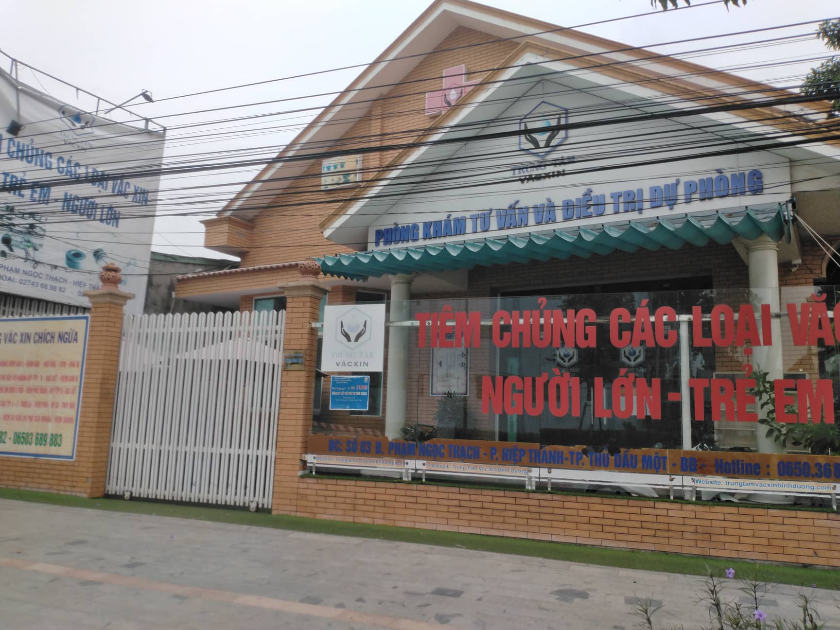 Trung tâm tiêm chủng Vắc Xin Bình Dương, 03 Phạm Ngọc Thạch, Phường Hiệp Thành, Thành phố Thủ Dầu Một, Tỉnh Bình Dương