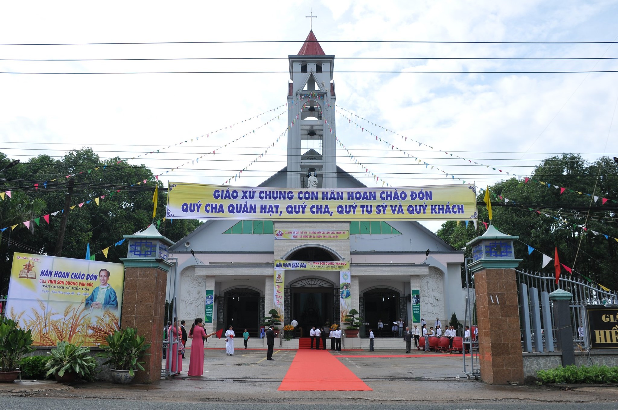 Giáo xứ Hiền Hòa - Giáo hạt Long Thành, Giáo Phận Xuân Lộc, Ấp Hiền Hòa , Xã Phước Thái, Huyện Long Thành, Tỉnh Đồng Nai